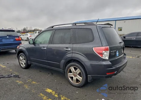 2010 Subaru Forester 2.5X Premium z USA, uszkodzony, nr VIN JF2SH6CCXAH757955